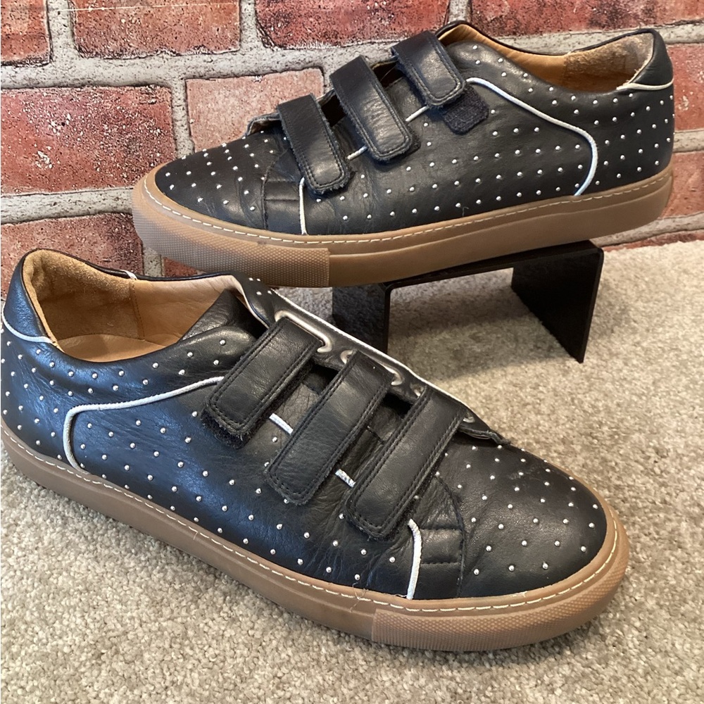 COTELAC Studded low Top Sneakers size  10.5 41 EU